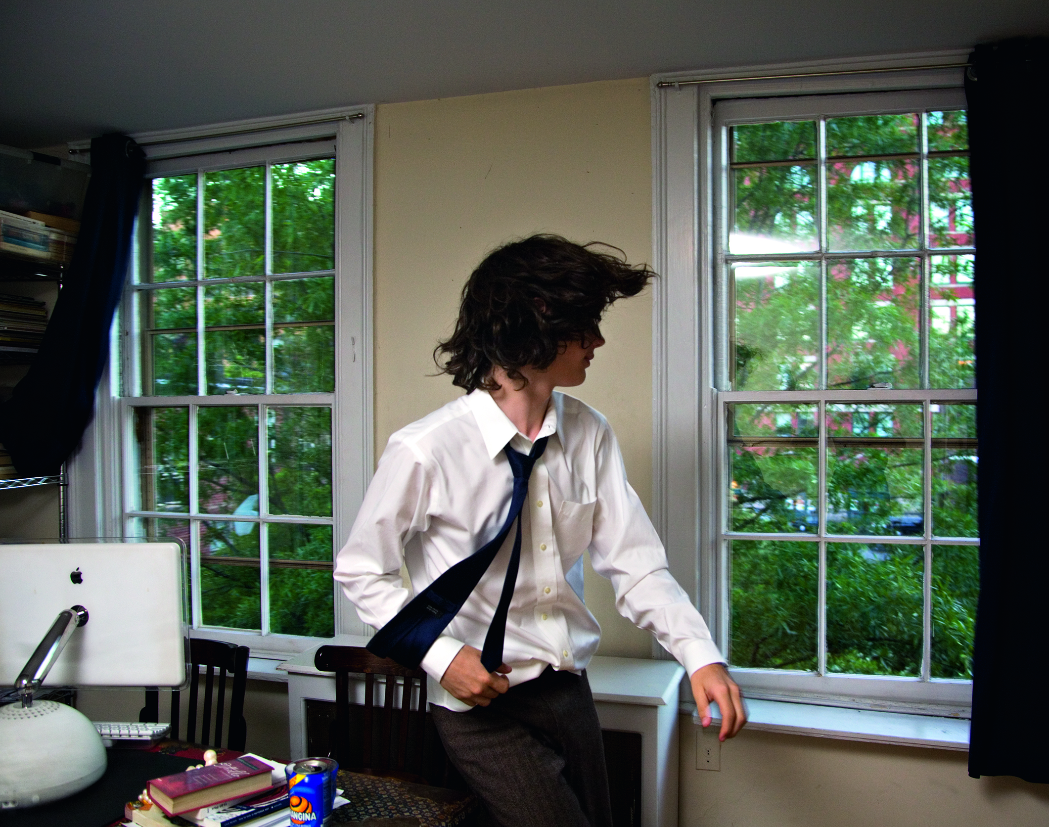 Nicolas Resisting, 2006. © Martine Fougeron Nicolas Resisting, 2006. © Martine Fougeron